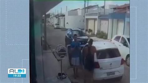 VÍDEO: Policial militar mata colega de farda e atira na ex.